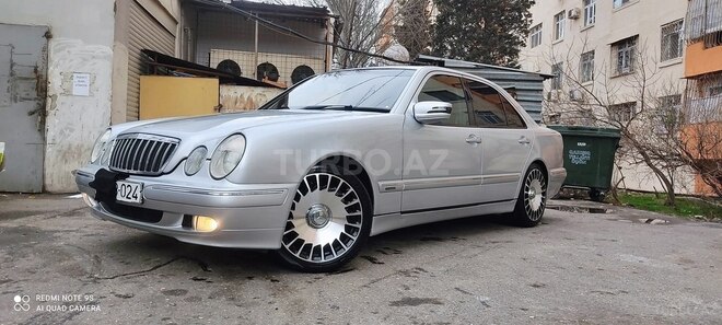 Mercedes E 240 1999, 404,000 km - 2.4 l - Bakı