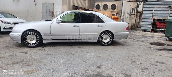 Mercedes E 240 1999, 404,000 km - 2.4 l - Bakı
