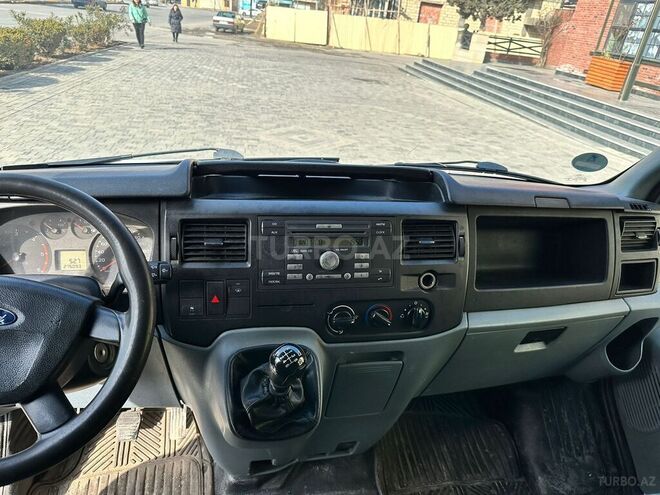 Ford Transit 2011, 268,000 km - 2.4 l - Bakı