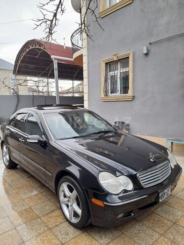 Mercedes C 240 2003, 300,000 km - 2.4 l - Bakı