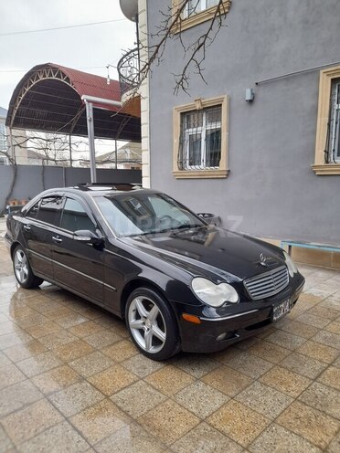 Mercedes C 240 2003, 300,000 km - 2.4 l - Bakı