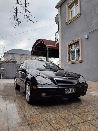 Mercedes C 240 2003, 300,000 km - 2.4 l - Bakı