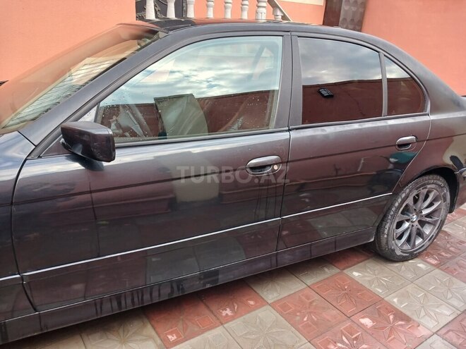 BMW 523 1997, 250,000 km - 2.5 л - Sumqayıt
