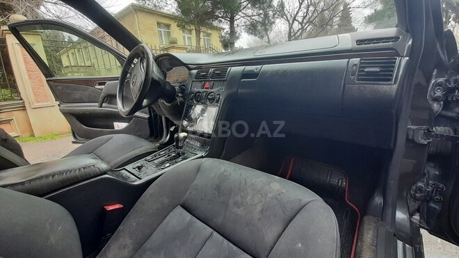 Mercedes E 230 1997, 452,369 km - 2.3 l - Bakı