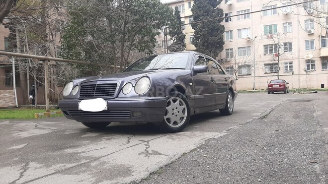 Mercedes E 230 1997, 452,369 km - 2.3 l - Bakı