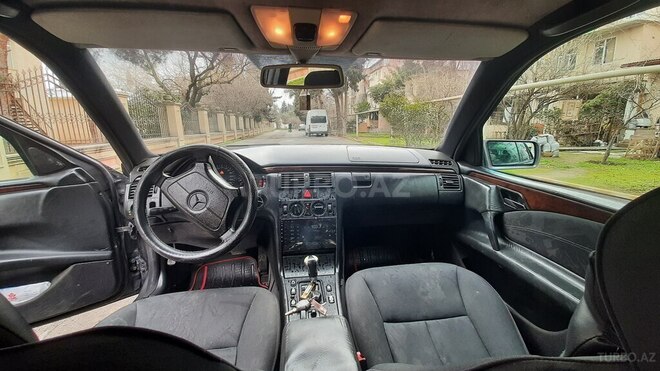 Mercedes E 230 1997, 452,369 km - 2.3 l - Bakı