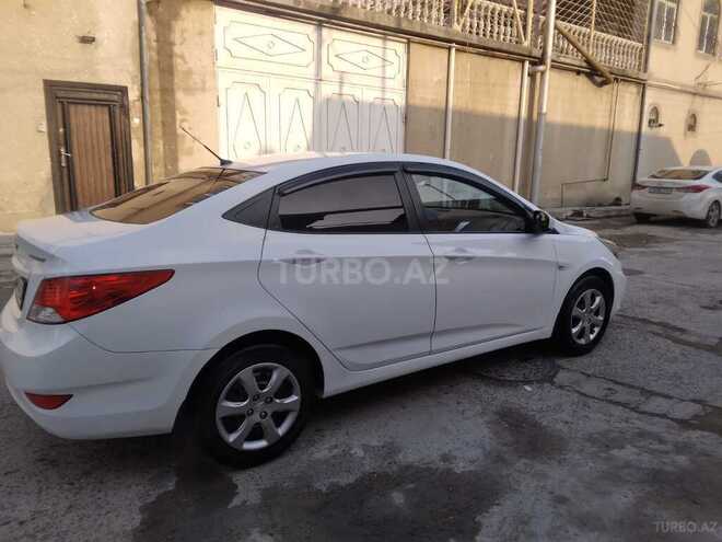 Hyundai Accent 2012, 240,000 km - 1.4 л - Bakı