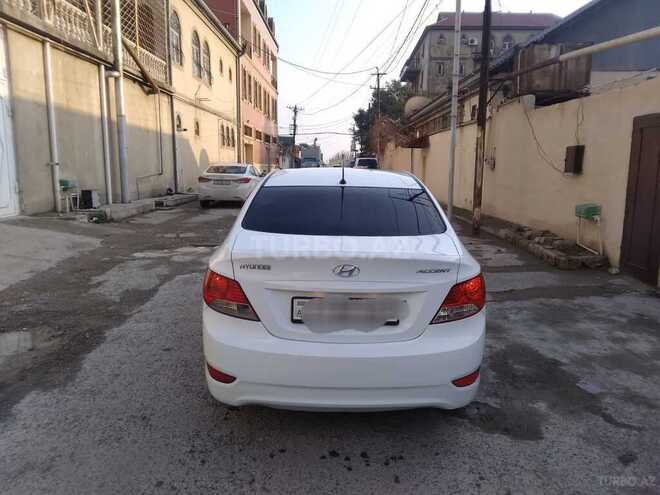 Hyundai Accent 2012, 240,000 km - 1.4 л - Bakı