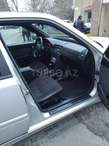 Mercedes C 180 1995, 358,000 km - 1.8 l - Bakı
