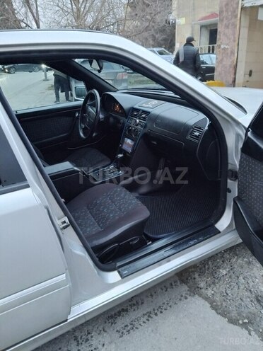 Mercedes C 180 1995, 358,000 km - 1.8 l - Bakı