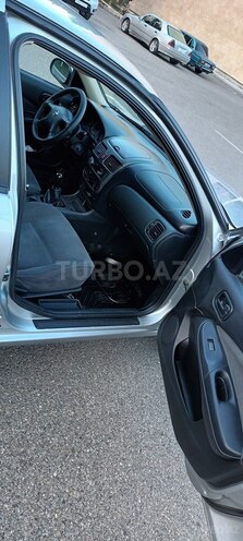 Nissan Sunny 2004, 160,000 km - 1.6 l - Ucar