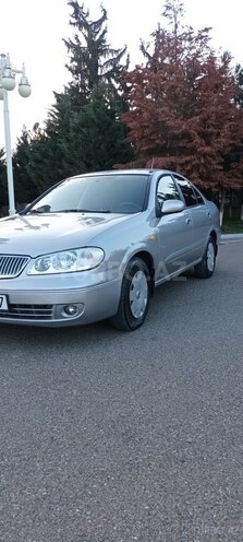 Nissan Sunny 2004, 160,000 km - 1.6 l - Ucar
