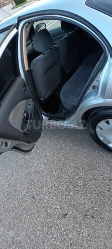 Nissan Sunny 2004, 160,000 km - 1.6 l - Ucar