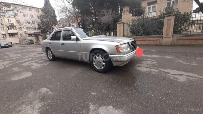 Mercedes E 220 1993, 458,632 km - 2.2 l - Bakı