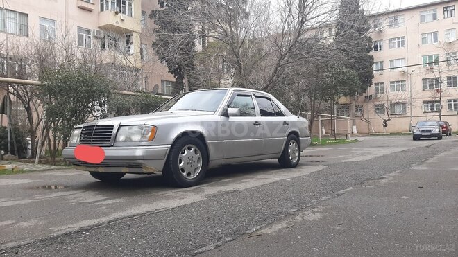 Mercedes E 220 1993, 458,632 km - 2.2 l - Bakı