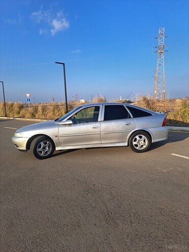 Opel Vectra 1997, 241,265 km - 0.2 l - Neftçala