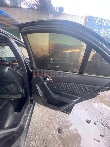Mercedes S 320 2001, 150,000 km - 3.2 l - Bakı