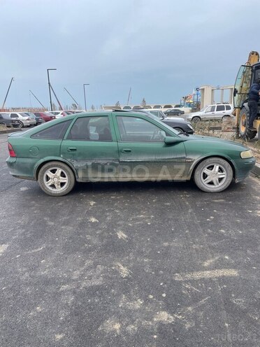 Opel Vectra 1996, 380,000 km - 1.8 л - Bakı