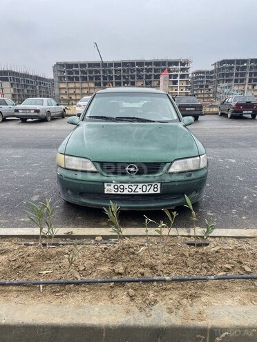 Opel Vectra 1996, 380,000 km - 1.8 л - Bakı