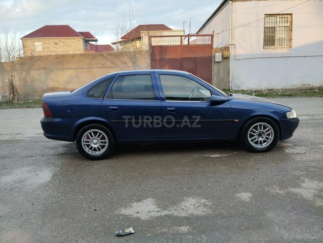 Opel Vectra 1996, 380,000 km - 2.0 l - Sumqayıt