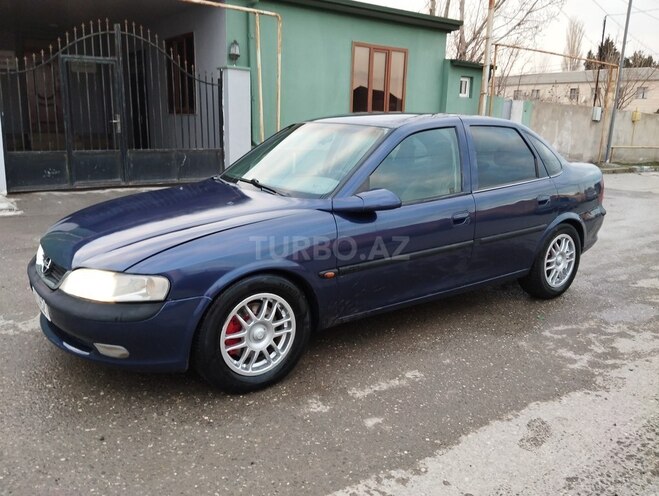 Opel Vectra 1996, 380,000 km - 2.0 l - Sumqayıt