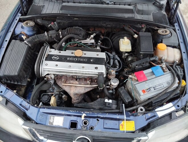 Opel Vectra 1996, 380,000 km - 2.0 l - Sumqayıt