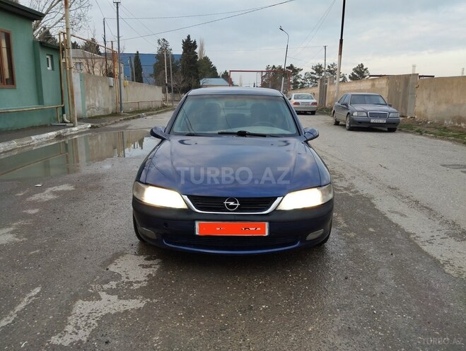 Opel Vectra 1996, 380,000 km - 2.0 l - Sumqayıt