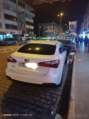 Kia Cerato 2013, 300,000 km - 1.6 l - Naxçıvan