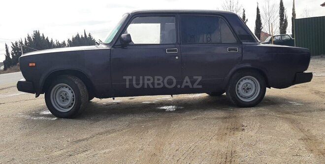 LADA (VAZ) 2107 1999, 500,000 km - 1.6 л - Salyan