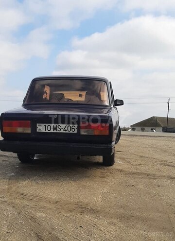 LADA (VAZ) 2107 1999, 500,000 km - 1.6 л - Salyan