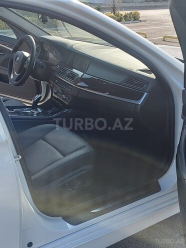 BMW 528 2015, 88,000 km - 2.0 л - Bakı