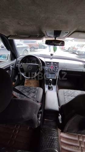 Mercedes C 180 2000, 200,000 km - 1.8 l - Bakı