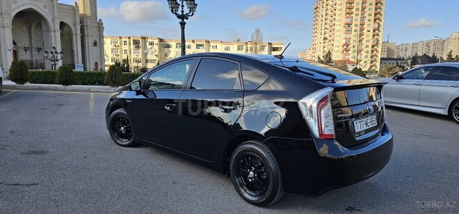 Toyota Prius 2013, 239,000 km - 1.8 л - Bakı