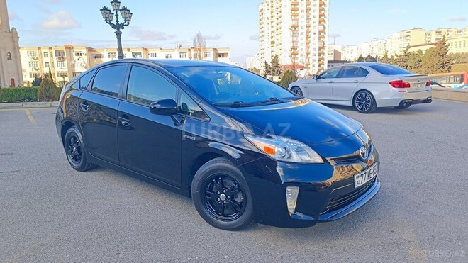Toyota Prius 2013, 239,000 km - 1.8 л - Bakı