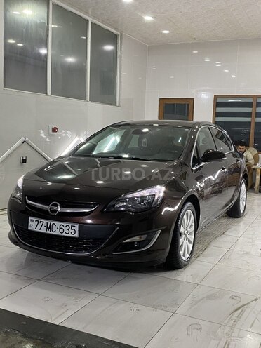 Opel Astra 2015, 142,562 km - 1.4 л - Bakı