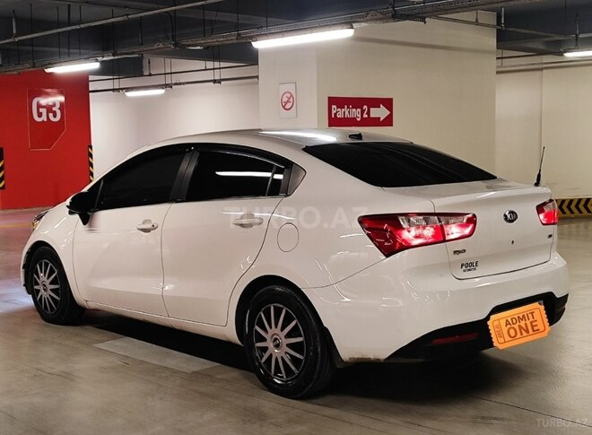 Kia Rio 2014, 130,000 km - 1.6 l - Bakı
