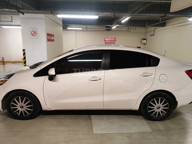 Kia Rio 2014, 130,000 km - 1.6 l - Bakı