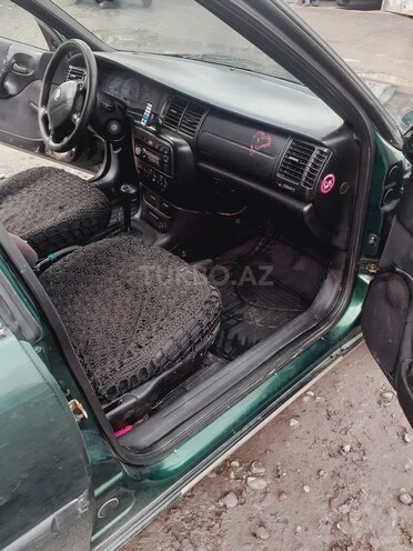 Opel Vectra 1996, 493,340 km - 1.6 л - Göyçay