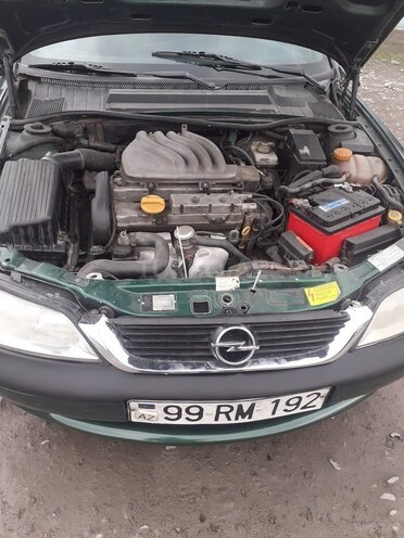 Opel Vectra 1996, 493,340 km - 1.6 л - Göyçay