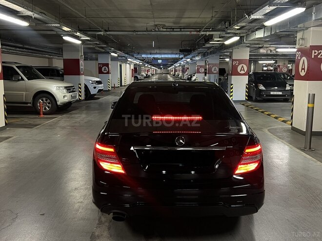 Mercedes C 250 2011, 320,000 km - 1.8 л - Bakı