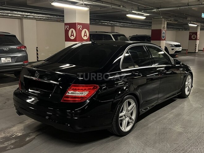 Mercedes C 250 2011, 320,000 km - 1.8 л - Bakı