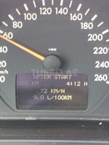 Mercedes E 240 2001, 262,818 km - 2.4 l - Bakı