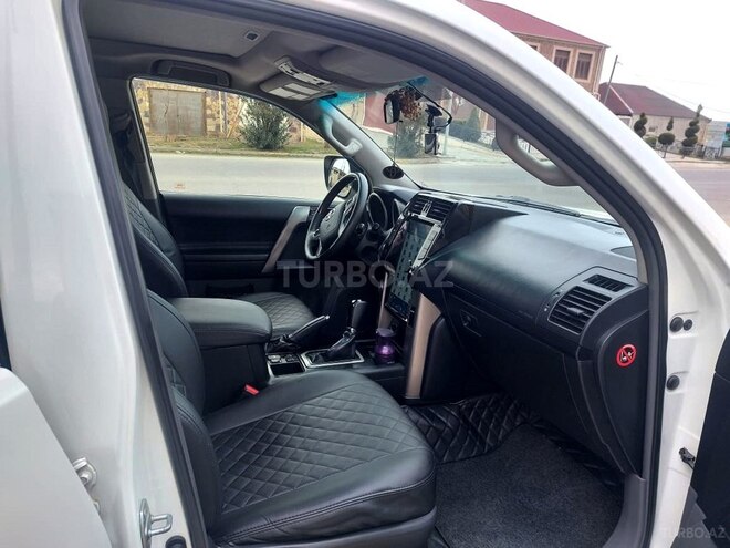 Toyota Land Cruiser 2012, 141,000 km - 2.7 л - Bakı