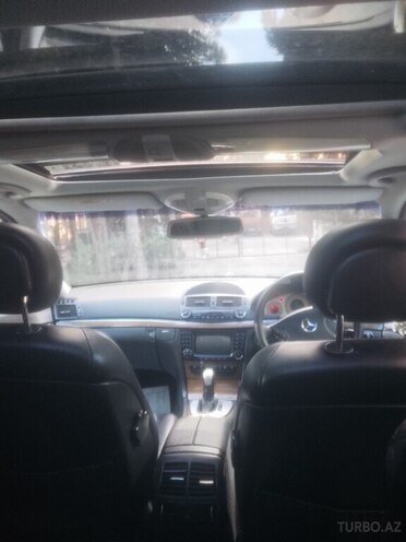Mercedes E 320 2002, 231,000 km - 3.2 l - Bakı
