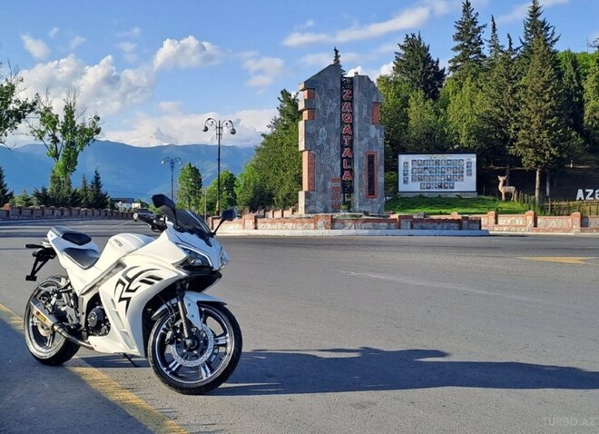 C.Moto  2022, 1,300 km - 0.4 l - Bakı