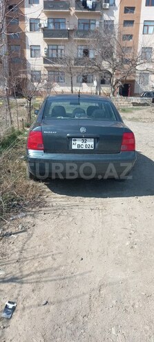 Volkswagen Passat 1999, 299,000 km - 1.8 л - Şəmkir
