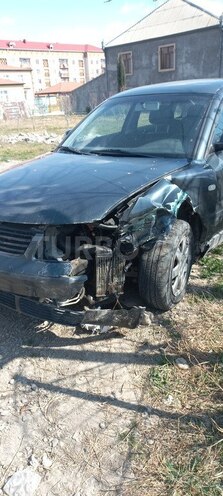 Volkswagen Passat 1999, 299,000 km - 1.8 л - Şəmkir
