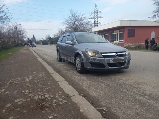 Opel Astra 2006, 250,000 km - 1.7 l - Masallı