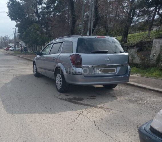 Opel Astra 2006, 250,000 km - 1.7 l - Masallı