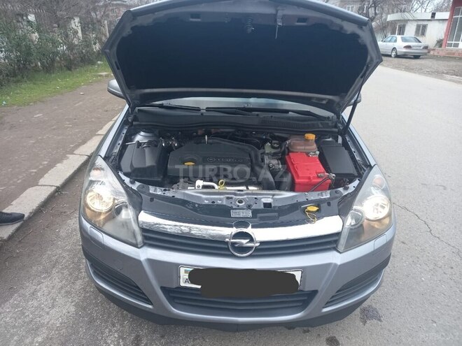 Opel Astra 2006, 250,000 km - 1.7 l - Masallı